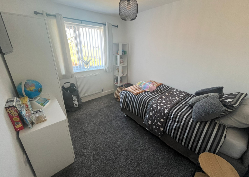 Jupiter house bedroom 1